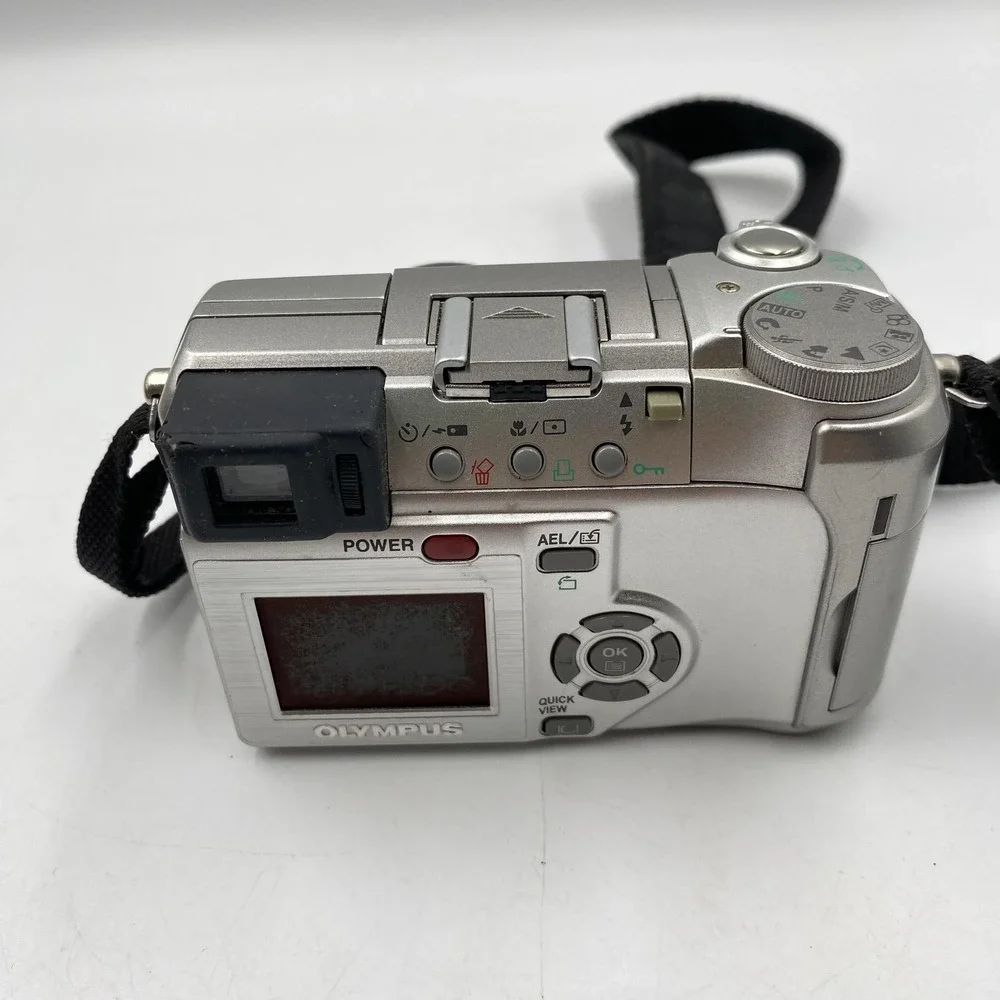 Vintage Olympus Camedia C-750 Ultra Zoom 4MP‎ Digital Camera 10x Optical Zoom